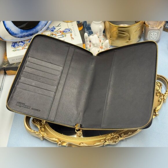 🆕 ALEXANDER MCQUEEN 🧿 NWOT Skull Embossed Leather Zip Portfolio / Agenda, Gold - Picture 11 of 14